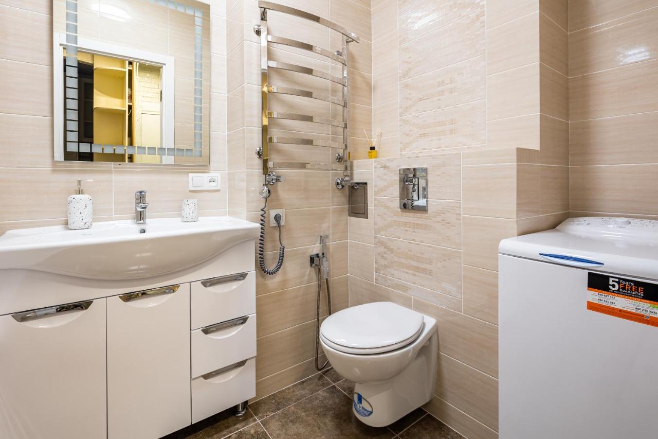 Avalon Time Apartment Lviv Luaran gambar