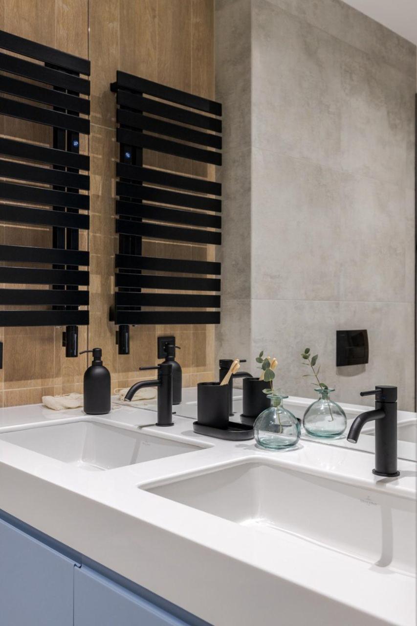 Avalon Time Apartment Lviv Luaran gambar