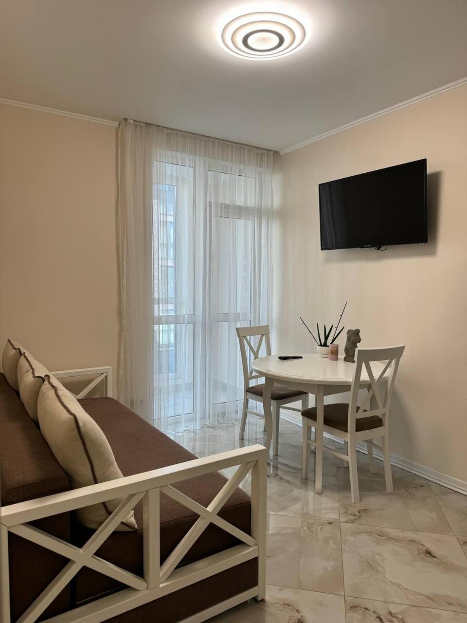 Avalon Time Apartment Lviv Luaran gambar